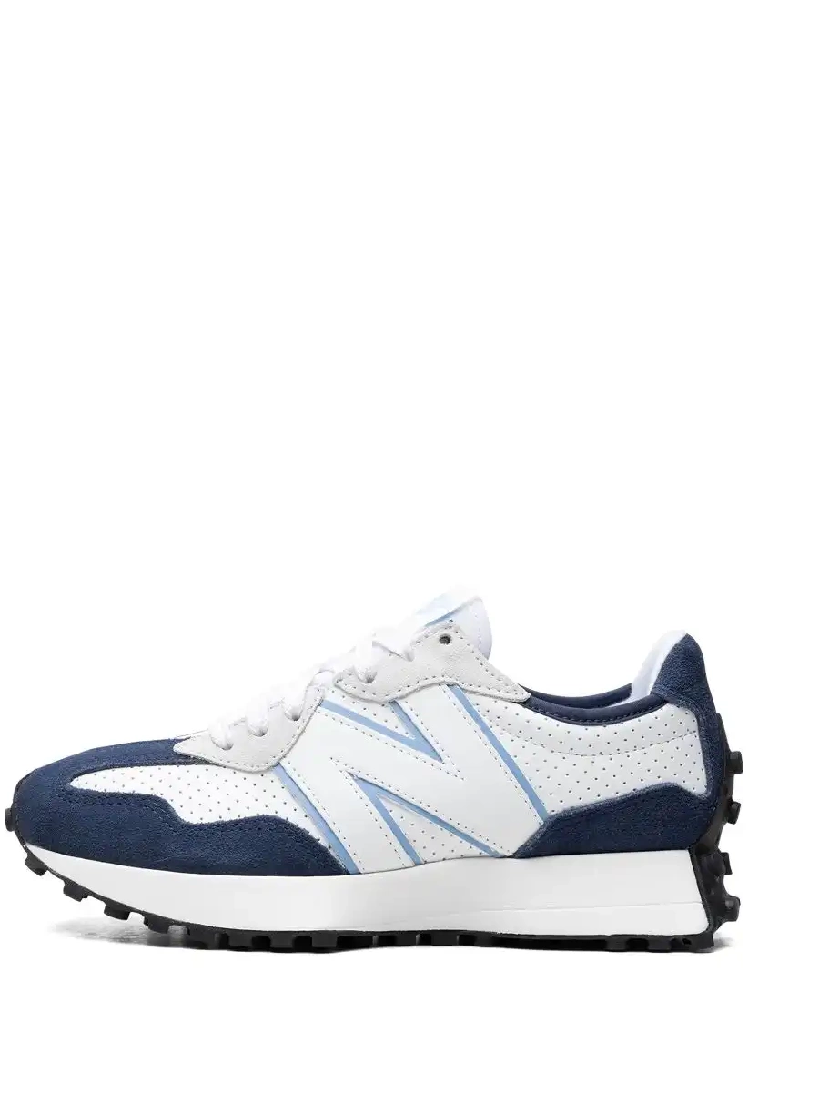  Balance sneakers 327 